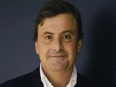 Carlo Calenda raccomanda Italvora